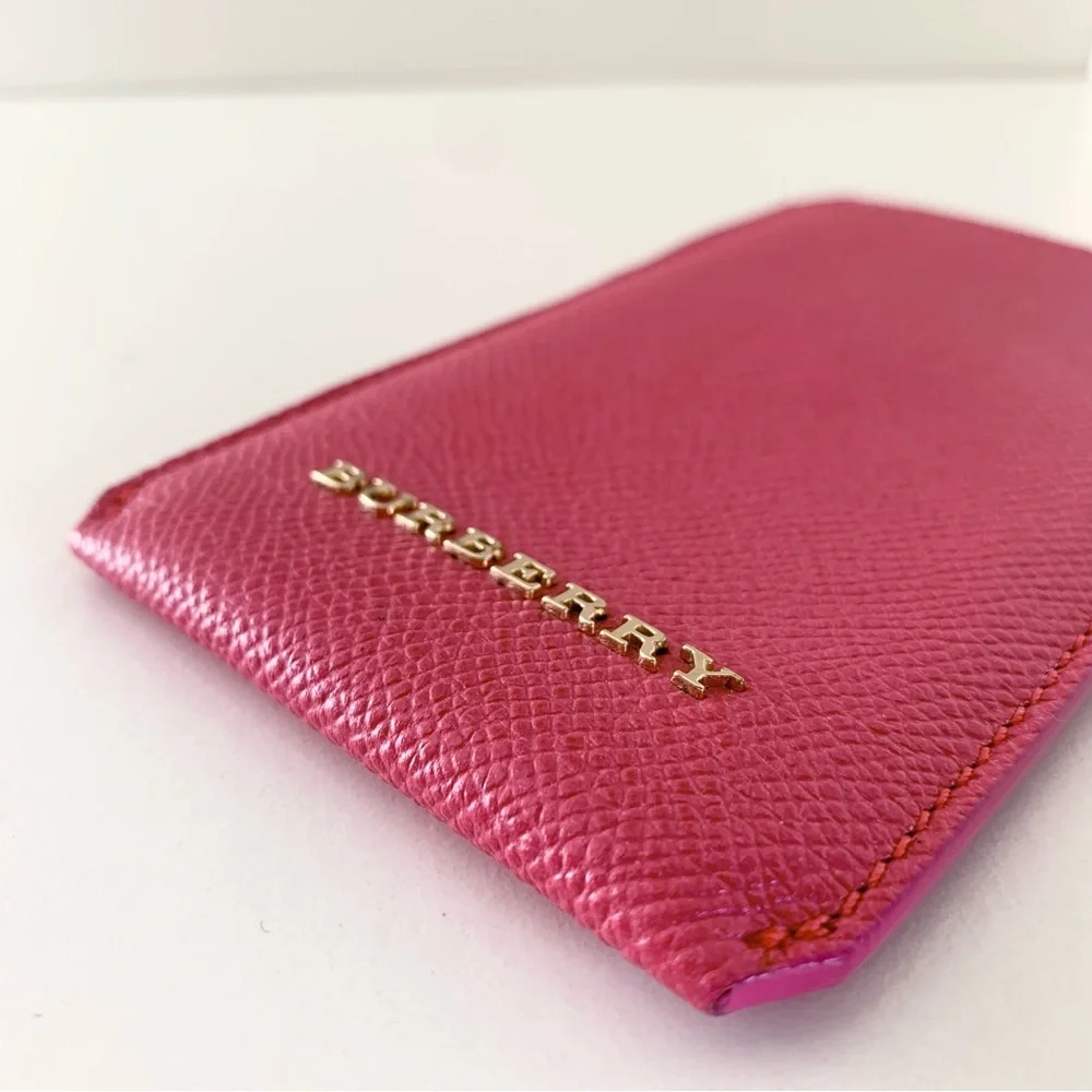 Burberry new never